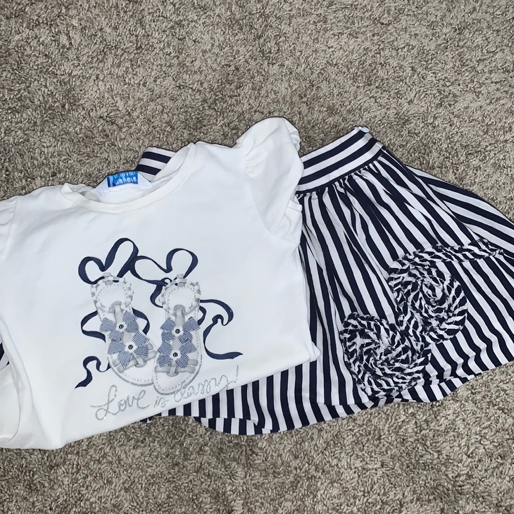 Matching set skirt and shirt